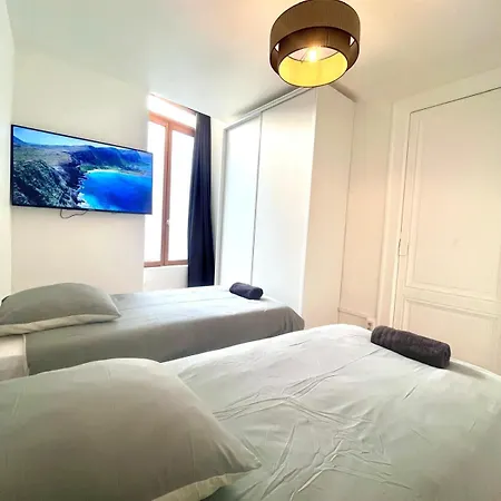 Appartement Superbe T3 A 15 Min De Lyon